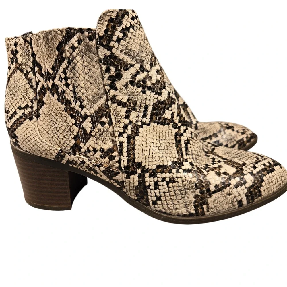 Qupid snakeskin print